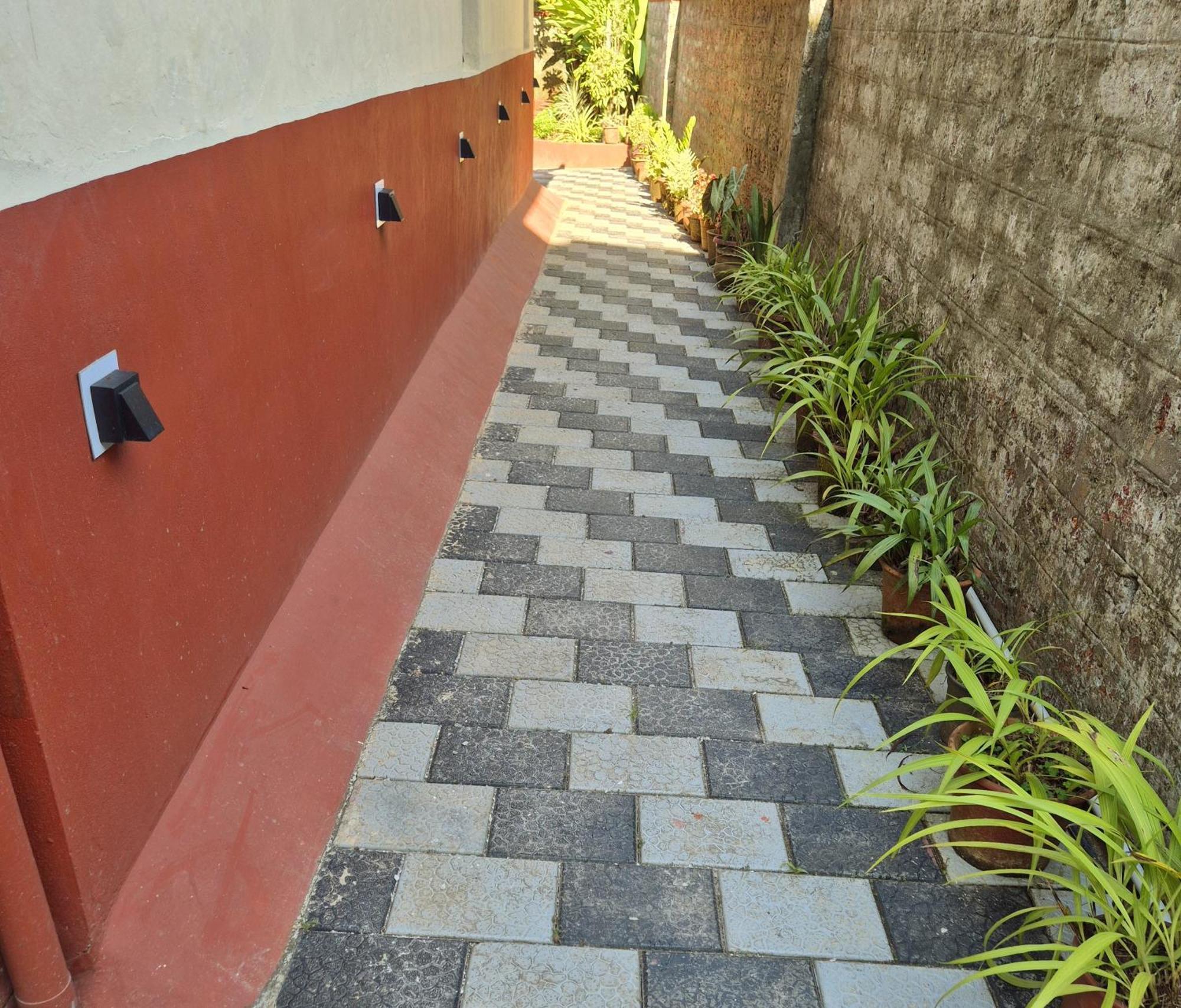 Sunny Smiles Homestay Mangaluru Exterior foto