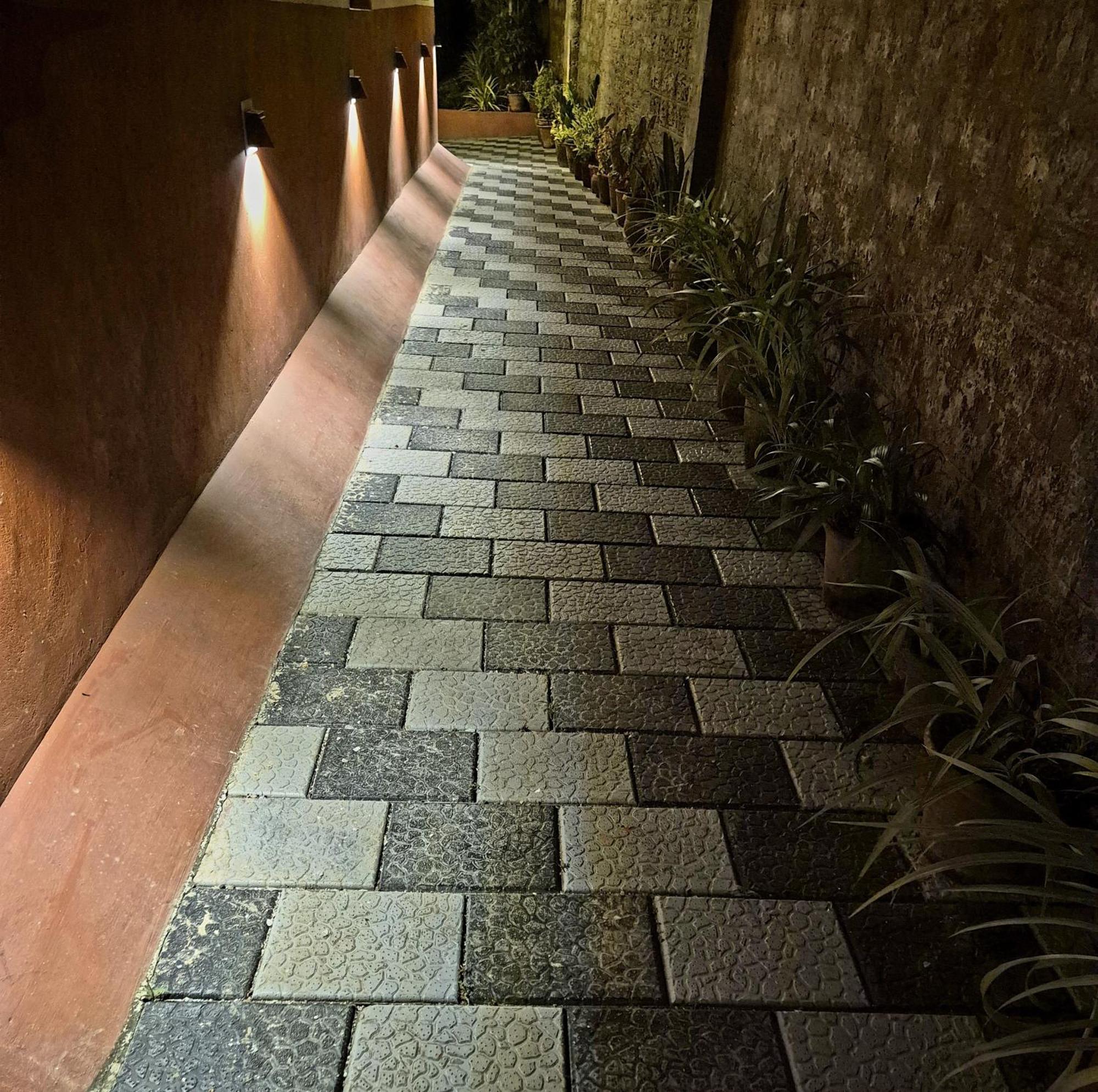 Sunny Smiles Homestay Mangaluru Exterior foto